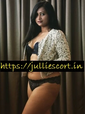 Call Girl Service in Nanital